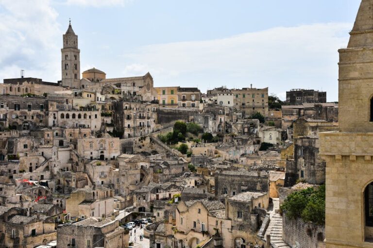 Trouvailles du dimanche le march Matera travel tourism landmark